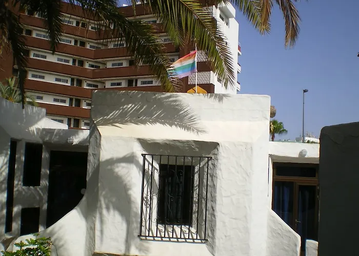 Tenesoya Gay Men Only *