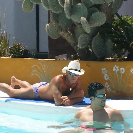 Resort Tenesoya Gay Men Only *