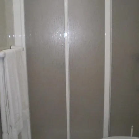 Tenesoya Gay Men Only