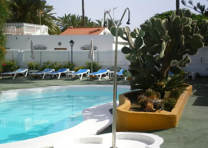 Tenesoya Gay Men Only Resort *