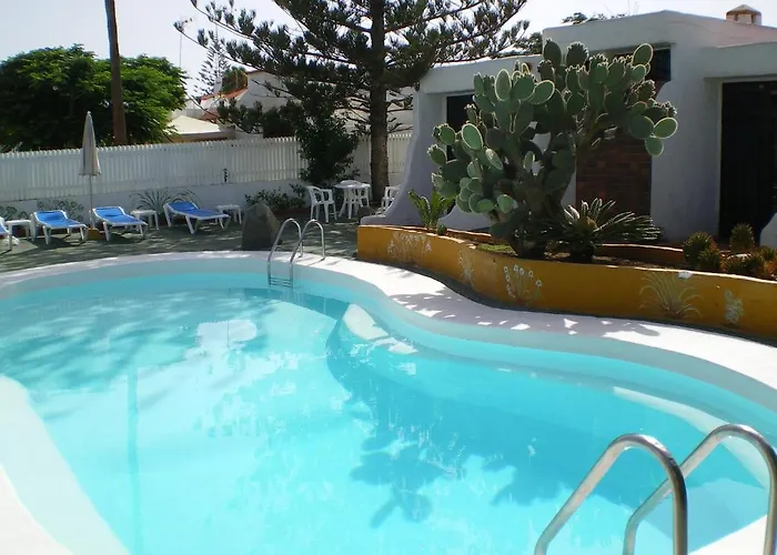 Tenesoya Gay Men Only *