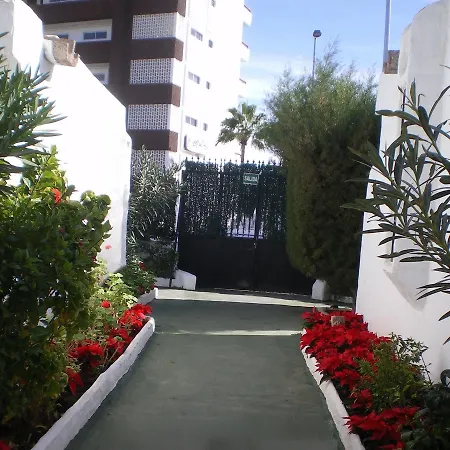 Tenesoya Gay Men Only Resort *