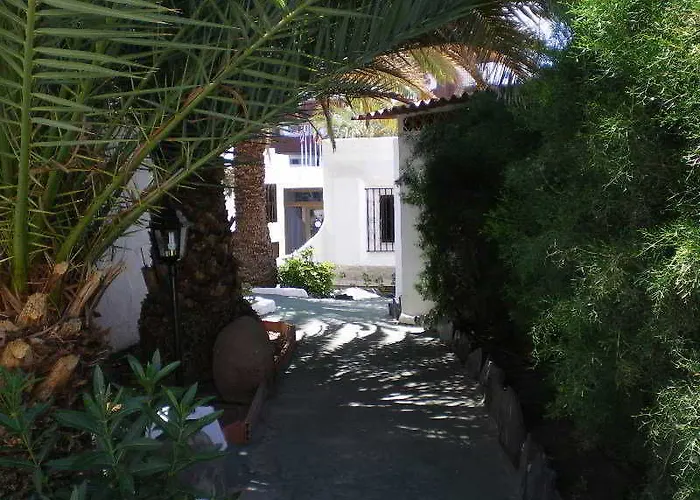 Tenesoya Gay Men Only *