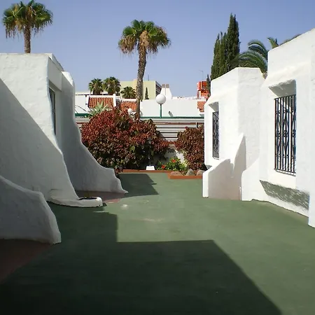 Tenesoya Gay Men Only Θέρετρο *