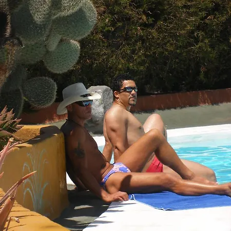 Tenesoya Gay Men Only Πλάγια ντελ Ινγκλές