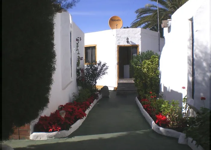 Tenesoya Gay Men Only Курортний комплекс