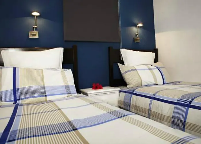 Tenesoya Gay Men Only *