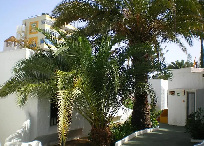 Tenesoya Gay Men Only Rezort *